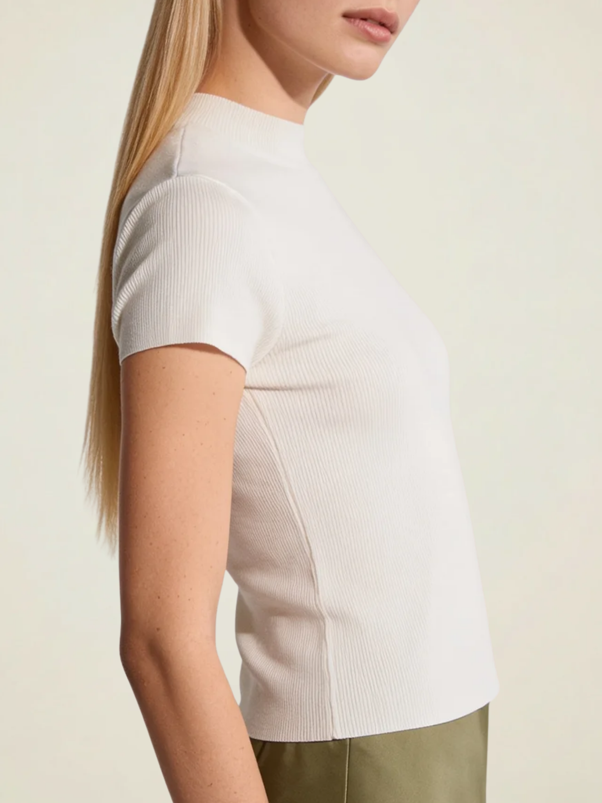 Ribbed Mock Neck Knit Top